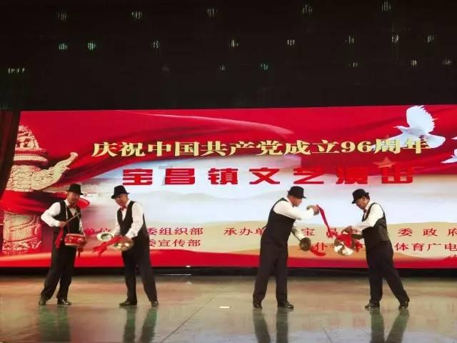 逃离破旧弃城